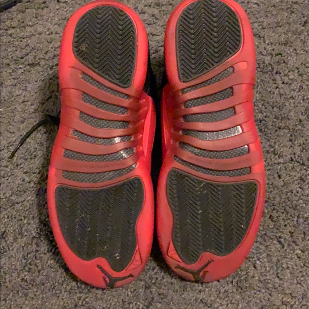 Jordan 12 “Flu Game” 2016 - Picture 4 of 4